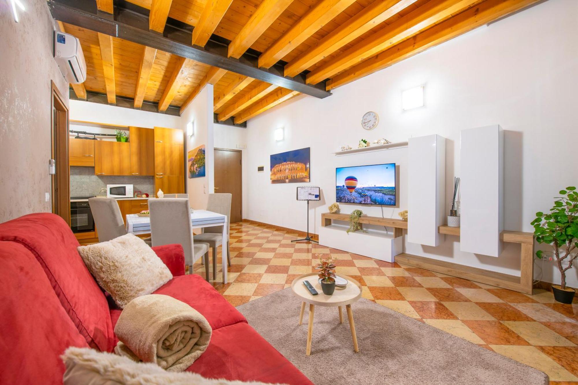Arena Suite Mazzini ヴェローナ エクステリア 写真