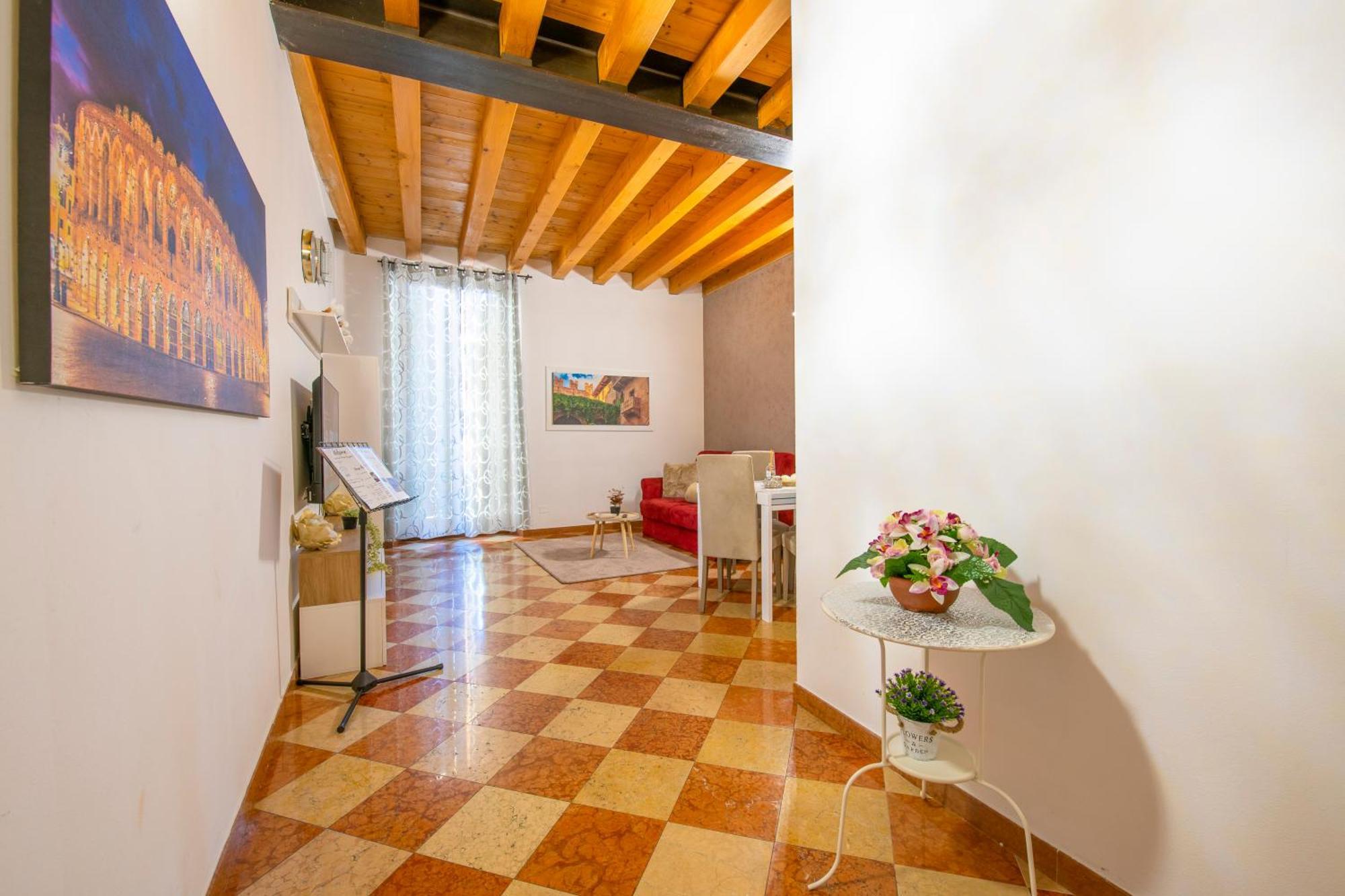 Arena Suite Mazzini ヴェローナ エクステリア 写真