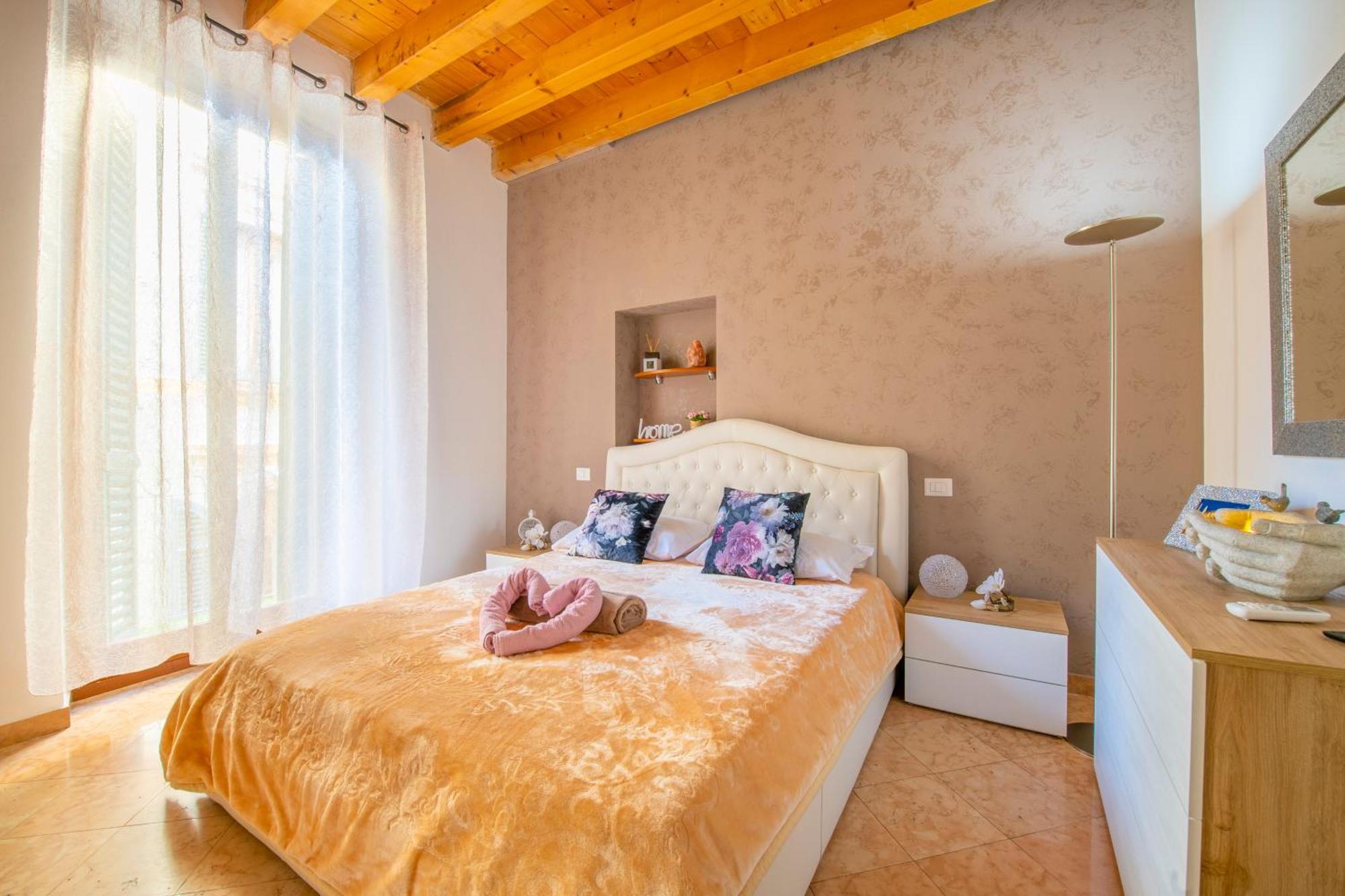Arena Suite Mazzini ヴェローナ エクステリア 写真